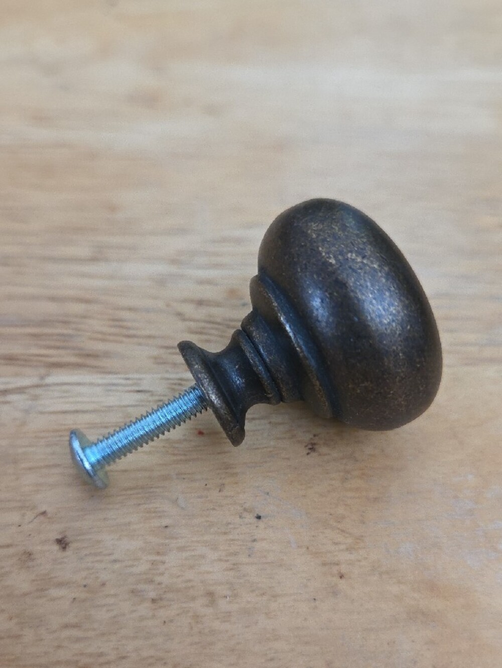Round Metal Drawer Knobs in Antique Bronze - Set of 10